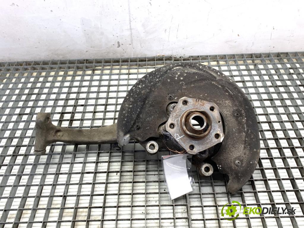 AUDI A4 B9 Kombi 2018 140 kW 2.0 TDI quattro 1968 náboj pravy predný 