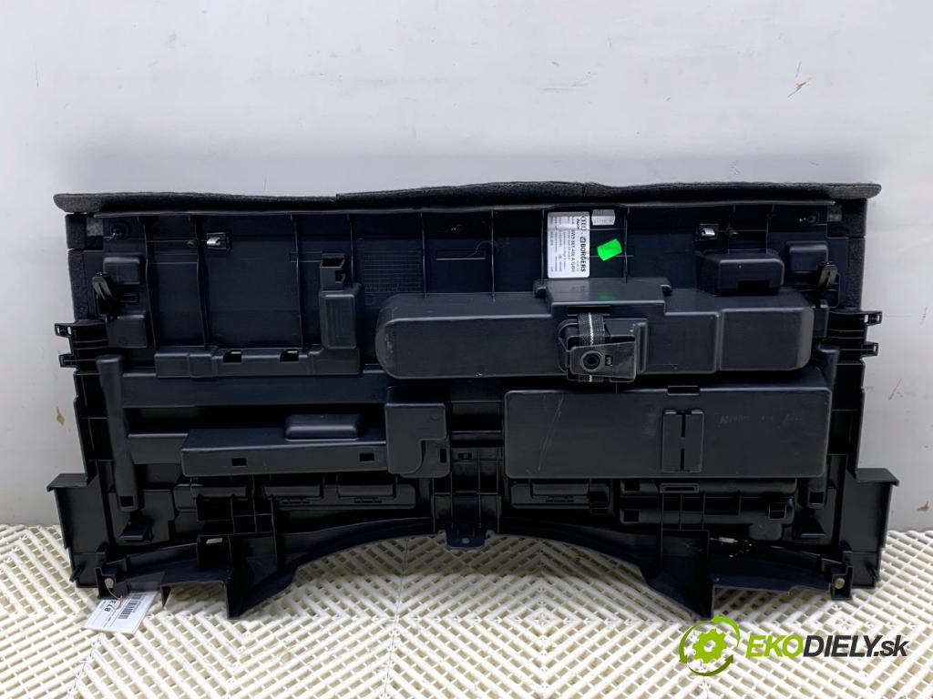 AUDI A4 B9 Kombi 2018 140 kW 2.0 TDI quattro 1968 Súprava náradia 8W9861486A