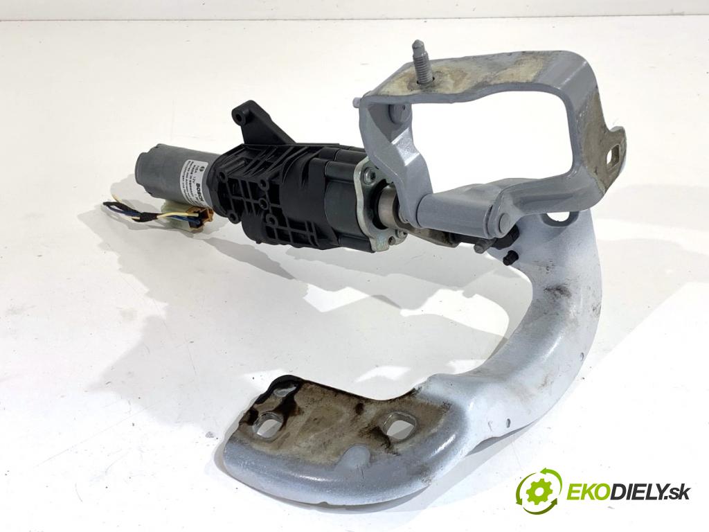 AUDI A4 B9 Kombi 2018 140 kW 2.0 TDI quattro 1968 Záves dverí pravy zad 8W9827300B