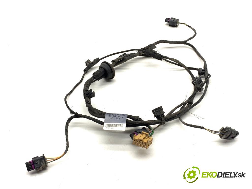 AUDI A4 B9 Kombi 2018 140 kW 2.0 TDI quattro 1968 káblovačka PDC zadní část 8W9971104A