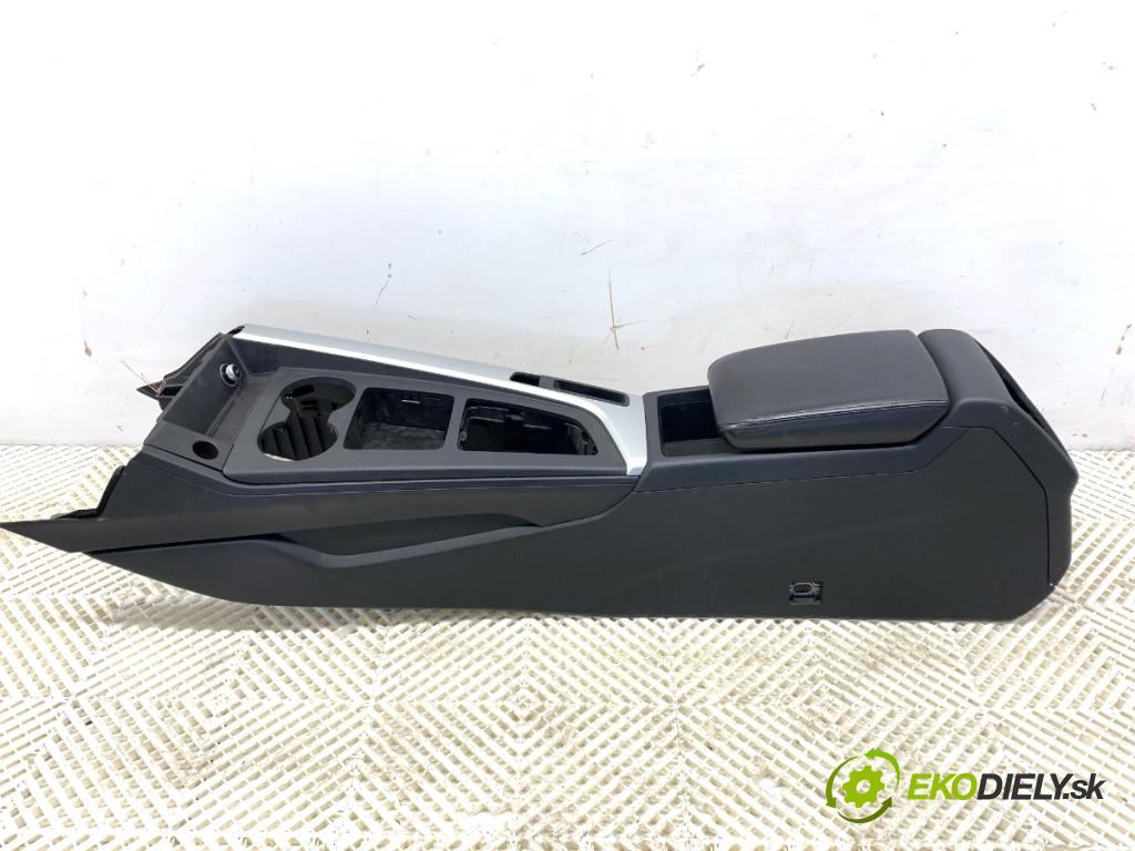 AUDI A4 B9 Kombi 2018 140 kW 2.0 TDI quattro 1968 Tunel stredový opierka