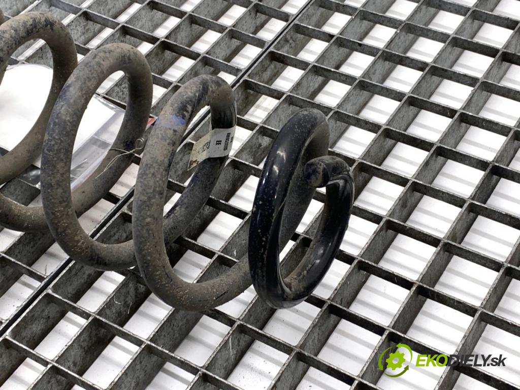 AUDI A4 B9 Kombi 2018 140 kW 2.0 TDI quattro 1968 Pružina zad 8W0511115 (Kľučka dverí ostatné)