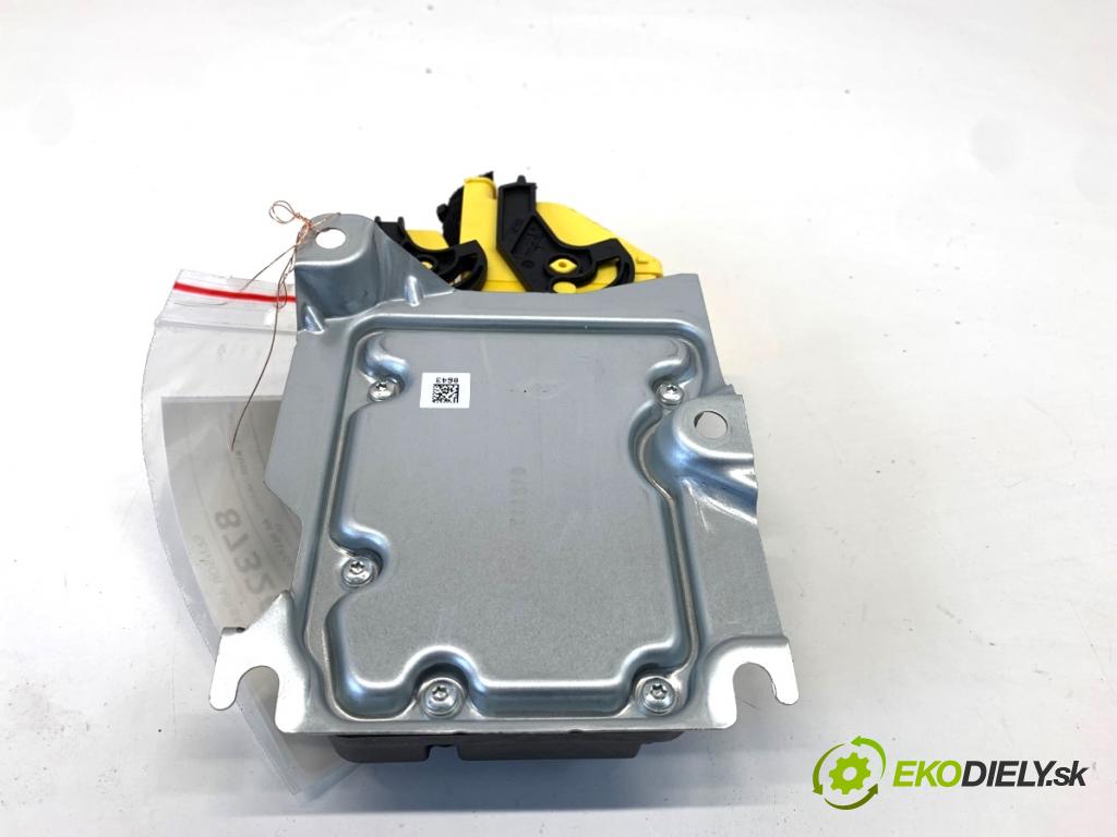 AUDI A4 B9 Kombi 2018 140 kW 2.0 TDI quattro 1968 senzor airbag 8W0959655F (Snímač)