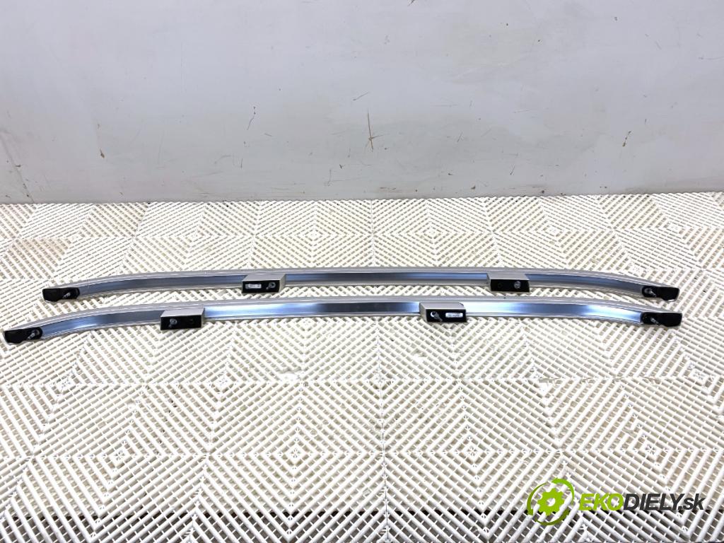 AUDI A4 B9 Kombi 2018 140 kW 2.0 TDI quattro 1968 lyžiny STRECHA: 8W9860022G