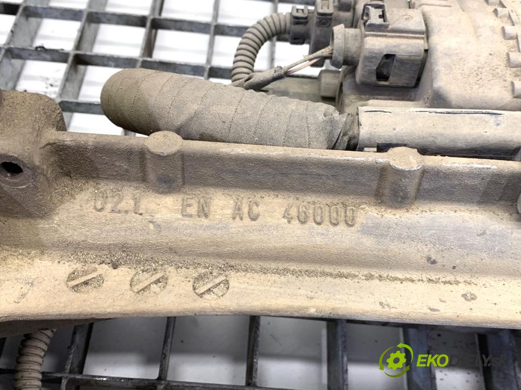 AUDI A4 B9 Kombi 2018 140 kW 2.0 TDI quattro 1968 riadenie volantu Riadenie 8W1423055AC