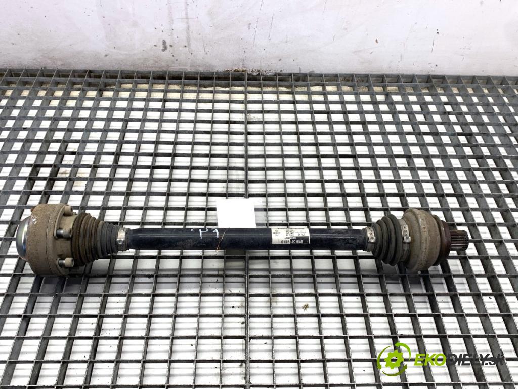 AUDI A4 B9 Kombi 2018 140 kW 2.0 TDI quattro 1968 Poloos pravy zad 8W0501203D