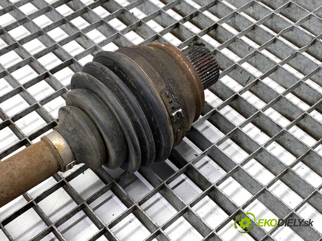 AUDI A4 B9 Kombi 2018 140 kW 2.0 TDI quattro 1968 Poloos ľavy predný