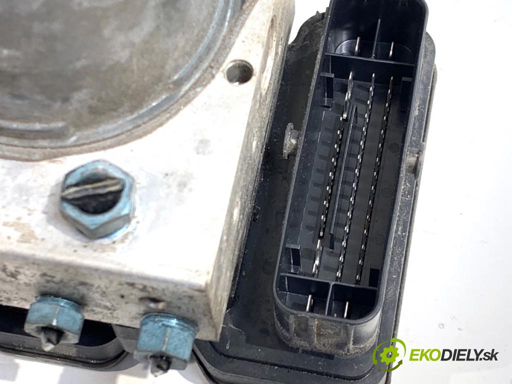 AUDI A4 B9 Kombi 2018 140 kW 2.0 TDI quattro 1968 Pumpa ABS 8W0614517N (Pumpa ABS)