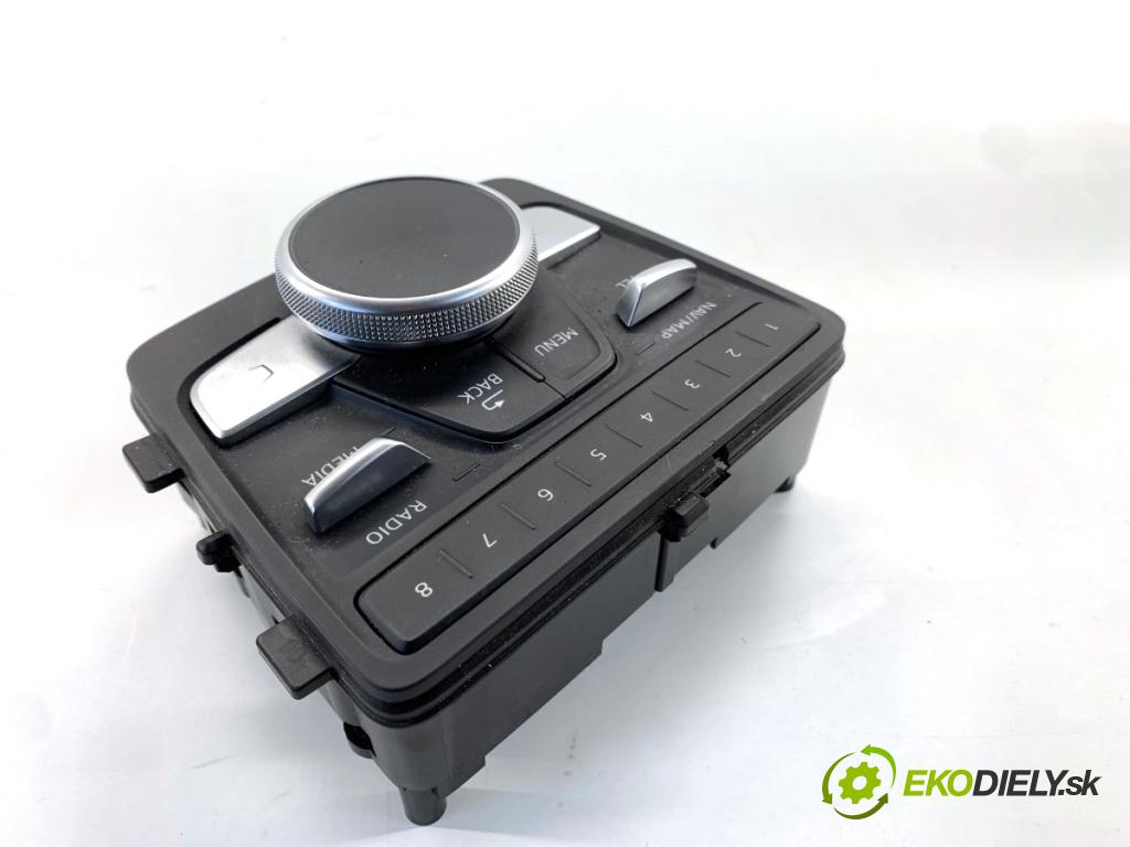 AUDI A4 B9 Kombi 2018 140 kW 2.0 TDI quattro 1968 Panel ovládania radia 8W0919614T (Prepínacie páčky pod volantom)