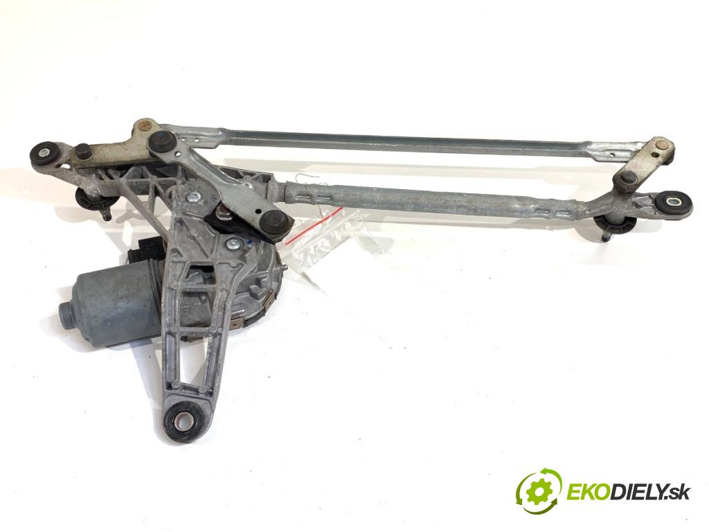 AUDI A4 B9 Kombi 2018 140 kW 2.0 TDI quattro 1968 Mechanizmus stieračov predný 8W1955119 (Motorček stieračov predný)