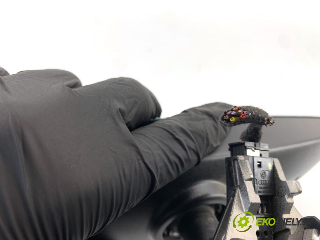 AUDI A4 B9 Kombi 2018 140 kW 2.0 TDI quattro 1968 Spätné zrkadlo vnútorné 8W0857511 (Spätné zrkadlo vnútorné)