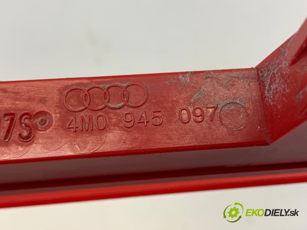 AUDI A4 B9 Kombi 2018 140 kW 2.0 TDI quattro 1968 Svetlo brzdových svetiel 4M0945097