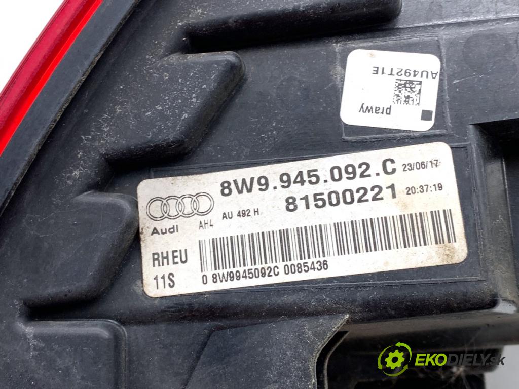 AUDI A4 B9 Kombi 2018 140 kW 2.0 TDI quattro 1968 Svetlo pravy zad 8W9945092C