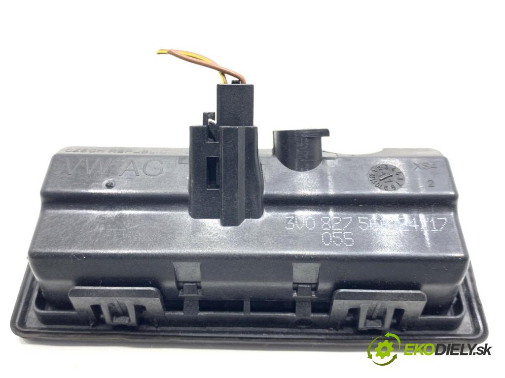 AUDI A4 B9 Kombi 2018 140 kW 2.0 TDI quattro 1968 Kľučka dverí zad 3V0827566