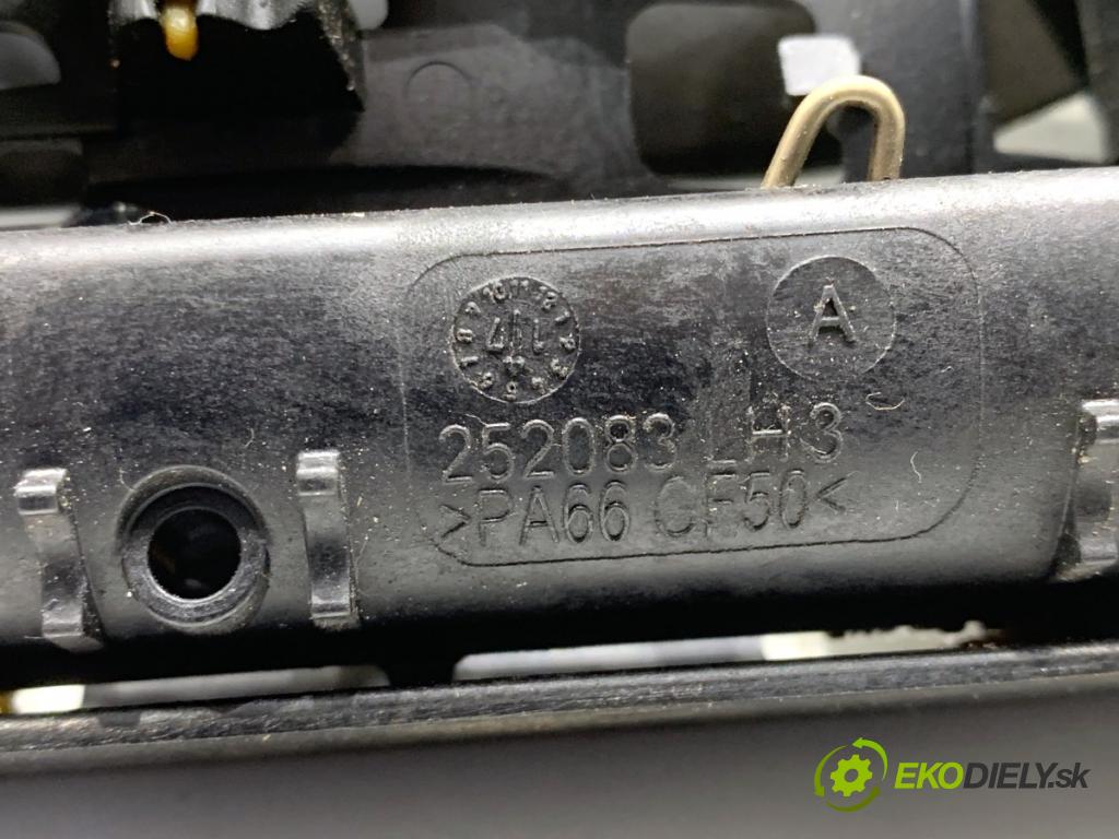 AUDI A4 B9 Kombi 2018 140 kW 2.0 TDI quattro 1968 Kľučka vonkajšia ľavy predný