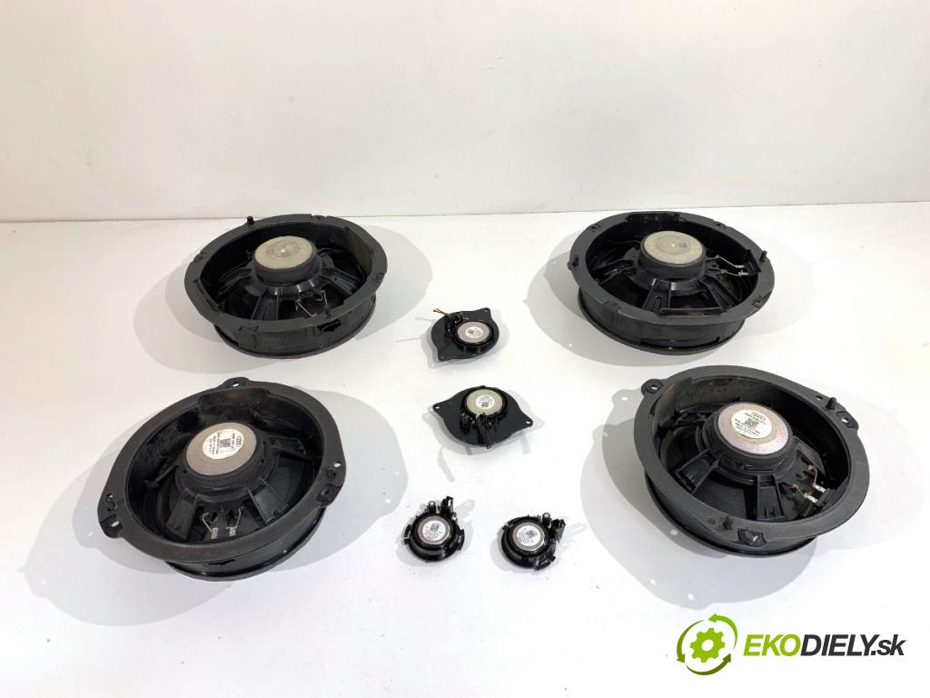 AUDI A4 B9 Kombi 2018 140 kW 2.0 TDI quattro 1968 reproduktory 8W5035411 8W5035399