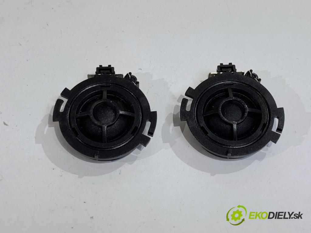 AUDI A4 B9 Kombi 2018 140 kW 2.0 TDI quattro 1968 reproduktory 8W5035411 8W5035399