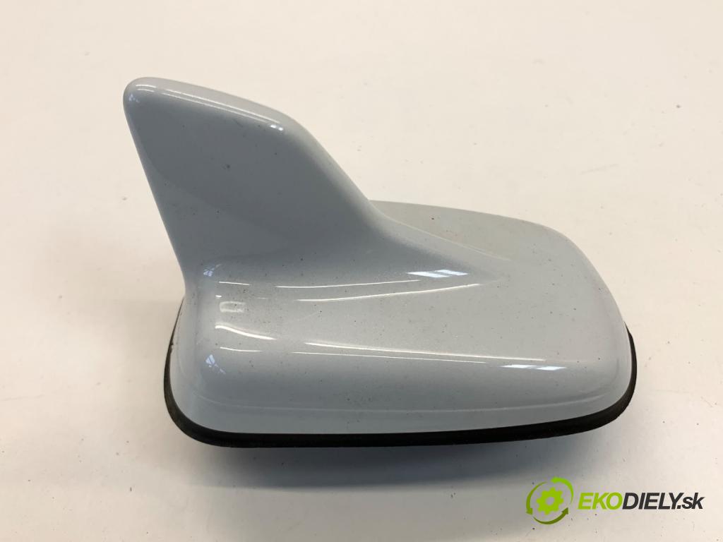 AUDI A4 B9 Kombi 2018 140 kW 2.0 TDI quattro 1968 ANTENA 4M0035503K