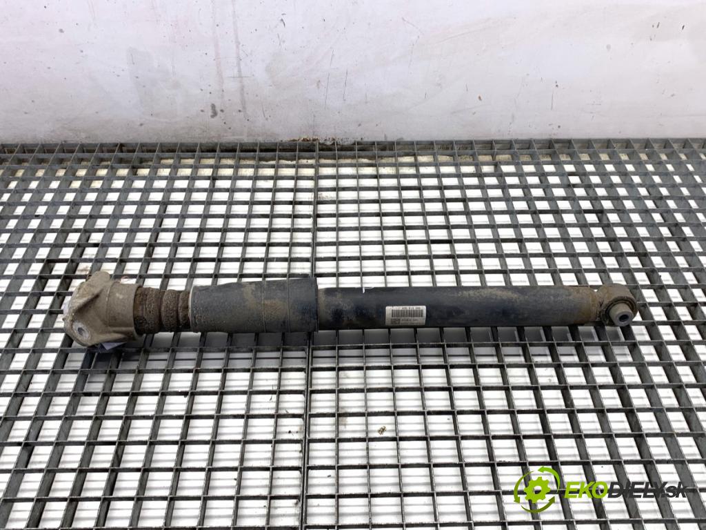 AUDI A4 B9 Kombi 2018 140 kW 2.0 TDI quattro 1968 Tlmič pravy zad 8W9035F