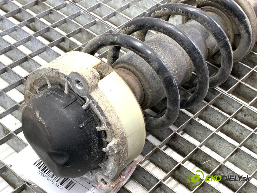 AUDI A4 B9 Kombi 2018 140 kW 2.0 TDI quattro 1968 Tlmič pravy predný ZE 8W9031D