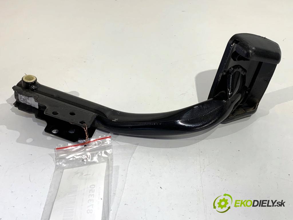 AUDI A4 B9 Kombi 2018 140 kW 2.0 TDI quattro 1968 pedal brzdy 8W1723140B