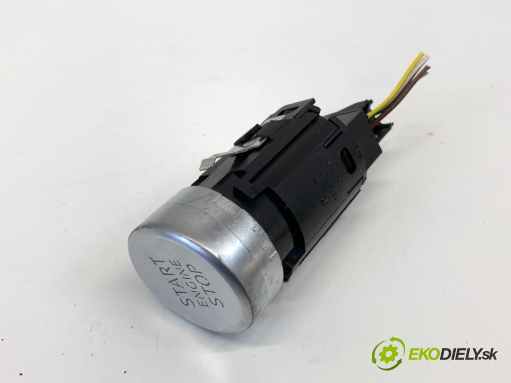 AUDI A4 B9 Kombi 2018 140 kW 2.0 TDI quattro 1968 vypínač ZAPALOVANIE: START/STOP 8W1905217F