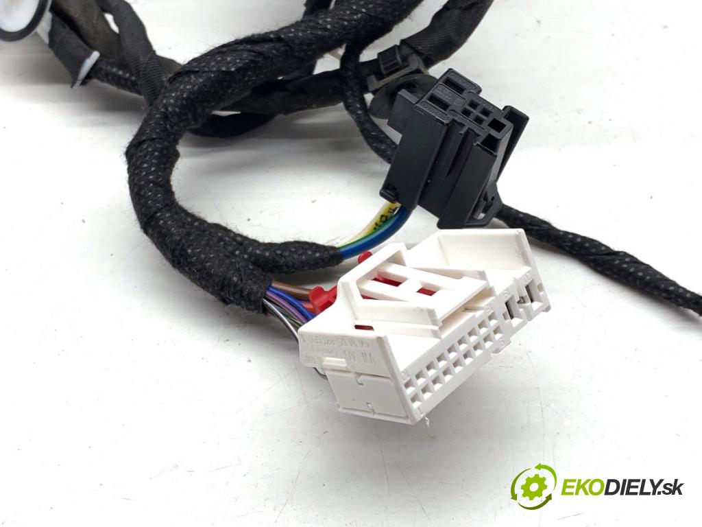 AUDI A4 B9 Kombi 2018 140 kW 2.0 TDI quattro 1968 káblovačka dveře zadní část levý 8W0971687T