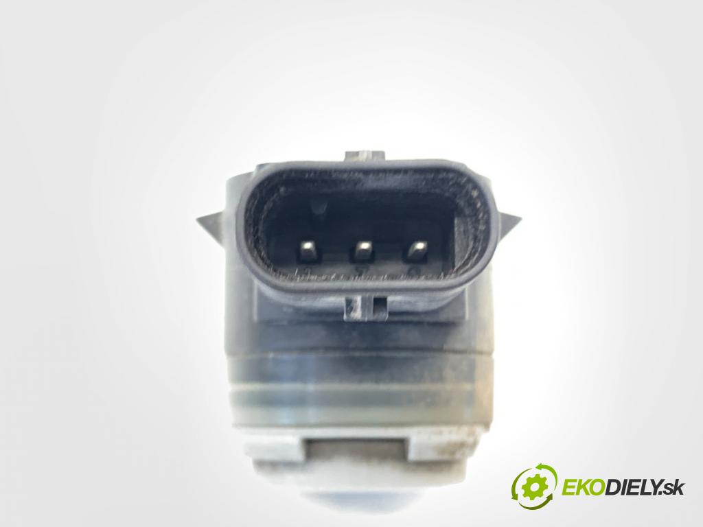 AUDI A4 B9 Kombi 2018 140 kW 2.0 TDI quattro 1968 Snímač PDC 5Q0919275B