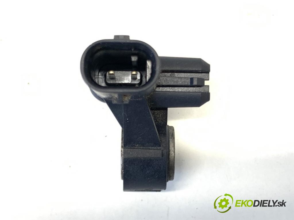 AUDI A4 B9 Kombi 2018 140 kW 2.0 TDI quattro 1968 snímač nárazu 4M0959651 (Snímač nárazu)