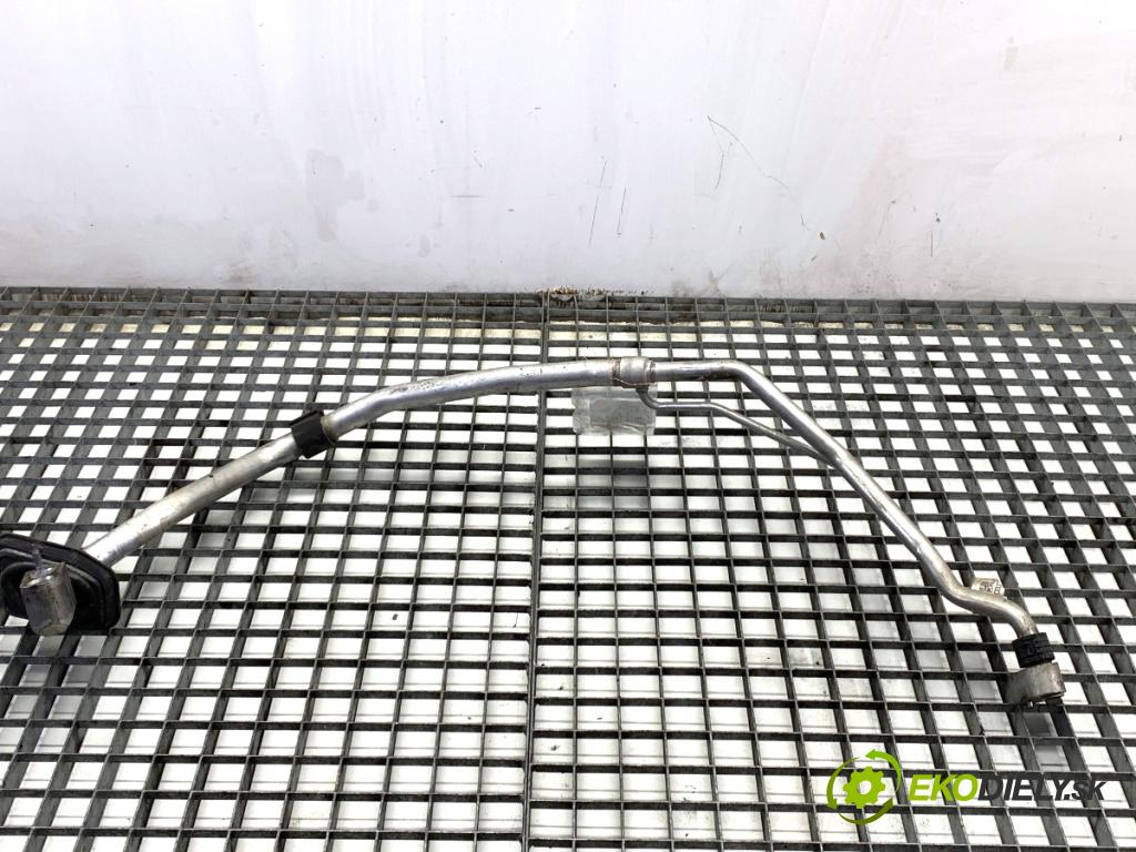 AUDI A4 B9 Kombi 2018 140 kW 2.0 TDI quattro 1968 rúrka klimatizácie 8W0816738 (Rúrka klimatizácie)