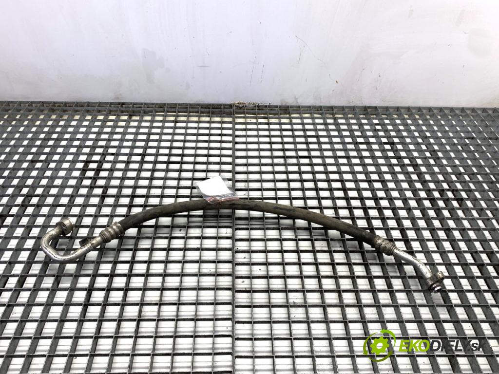 AUDI A4 B9 Kombi 2018 140 kW 2.0 TDI quattro 1968 rúrka klimatizácie 8W0816743B (Rúrka klimatizácie)