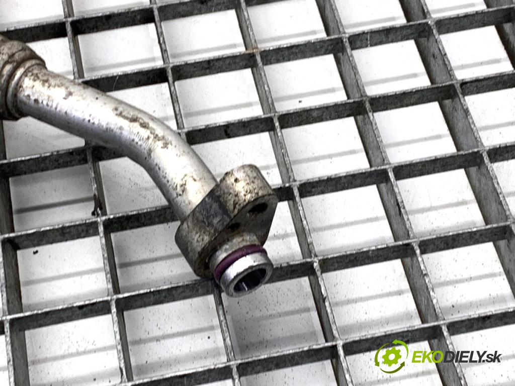 AUDI A4 B9 Kombi 2018 140 kW 2.0 TDI quattro 1968 rúrka klimatizácie 8W0816743B (Rúrka klimatizácie)