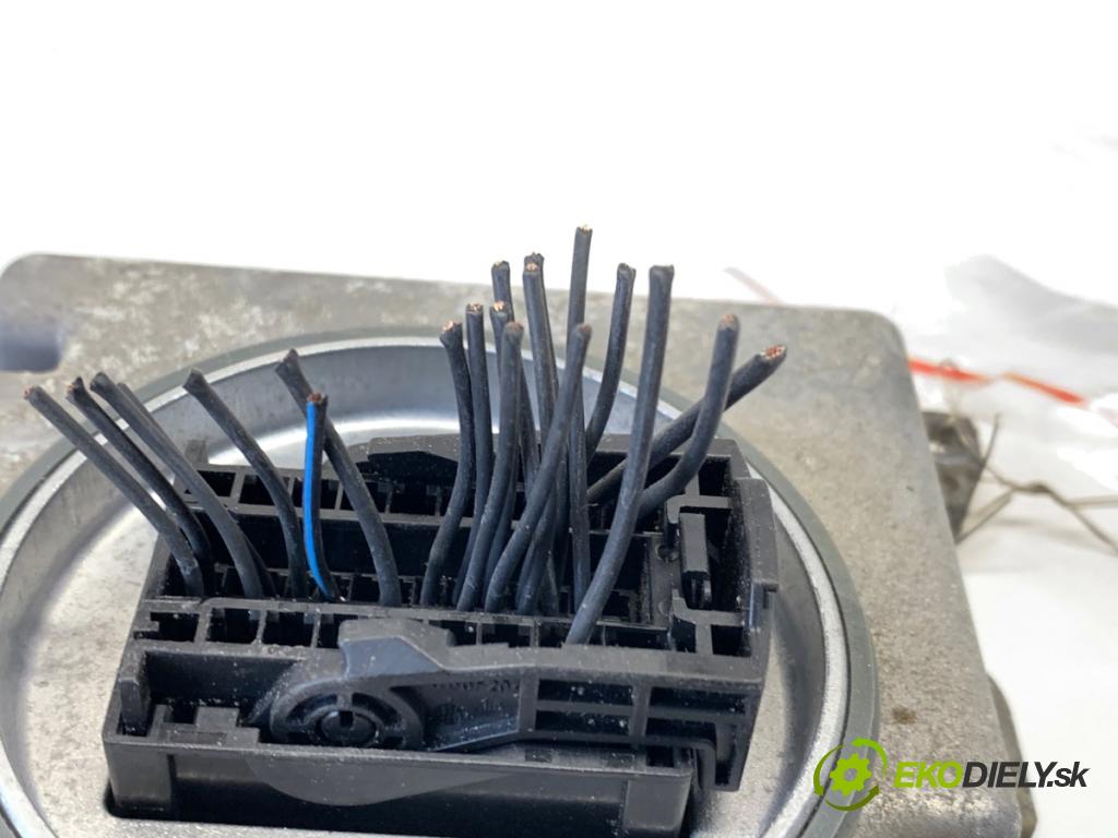 AUDI A4 B9 Kombi 2018 140 kW 2.0 TDI quattro 1968 Menič XENON 7PP941572AB (Riadiaca jednotka xenónu)