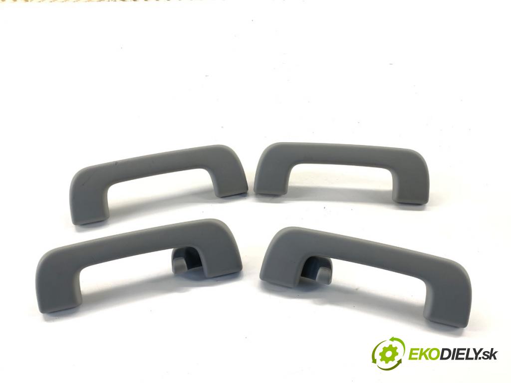 AUDI A4 B9 Kombi 2018 140 kW 2.0 TDI quattro 1968 rúčky čalunenie 8R0857607H