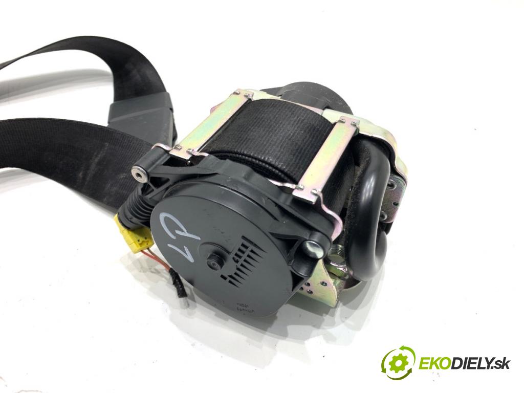 AUDI A4 B9 Kombi 2018 140 kW 2.0 TDI quattro 1968 Držiak BEZPEČNOSŤ ľavy predný 635372600