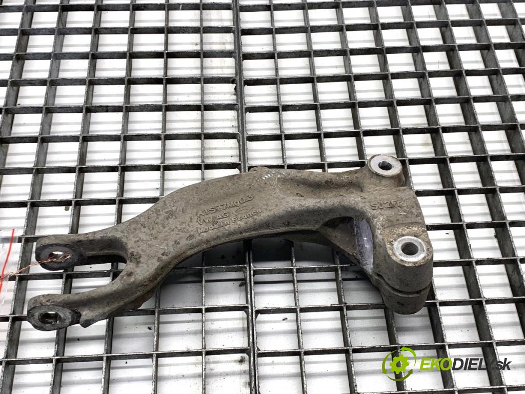 AUDI A4 B9 Kombi 2018 140 kW 2.0 TDI quattro 1968 Rameno Uchytenie tlmiča pravy 8W0413038