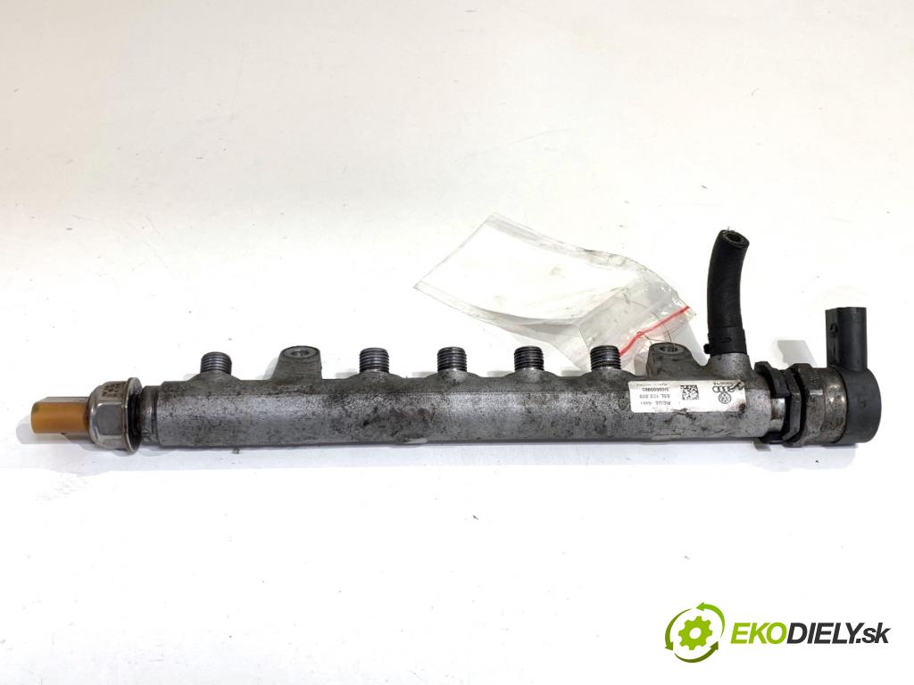 VW TRANSPORTER T5 Autobus 2014 75 kW 1.9 TDI 1896 lišta vstřikovací 0281002859 (Vstřikovací lišta)