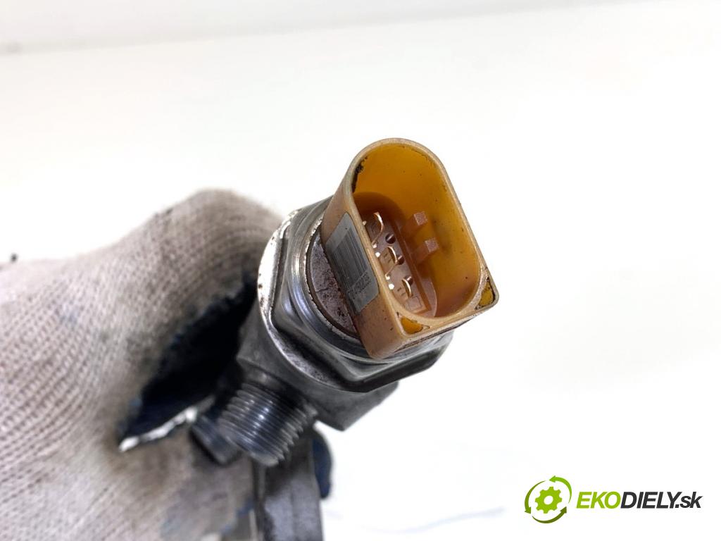 VW TRANSPORTER T5 Autobus 2014 75 kW 1.9 TDI 1896 Lišta vstrekovacia 0281002859 (Vstrekovacia lišta)