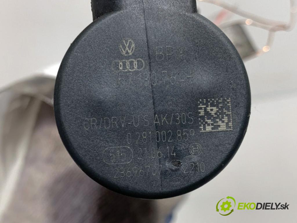 VW TRANSPORTER T5 Autobus 2014 75 kW 1.9 TDI 1896 Lišta vstrekovacia 0281002859 (Vstrekovacia lišta)