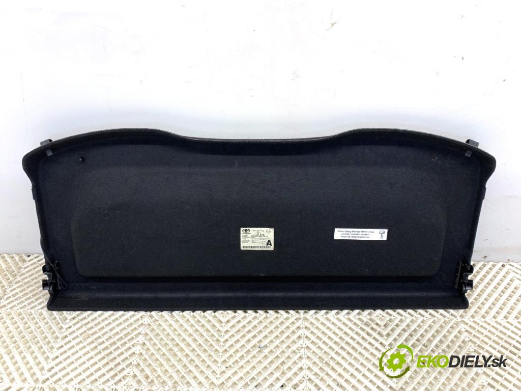 TOYOTA YARIS IV liftback 2022 92 kW 1.5 (MXPA11) 1490 Pláto zad 64330-0D640