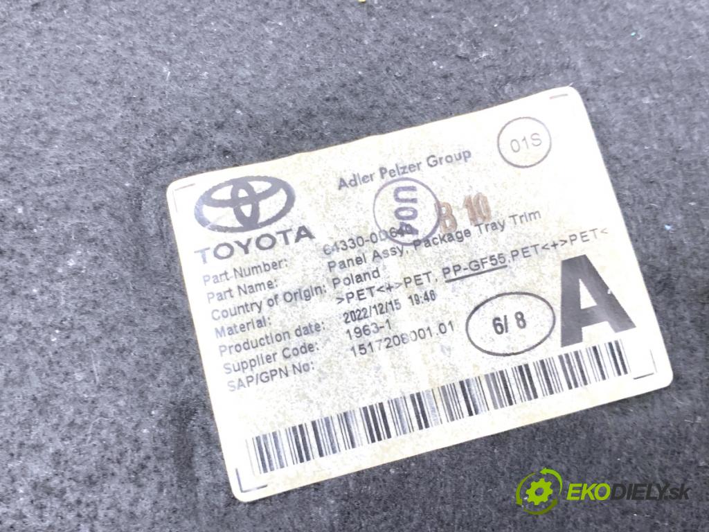 TOYOTA YARIS IV liftback 2022 92 kW 1.5 (MXPA11) 1490 pláto zadní část 64330-0D640