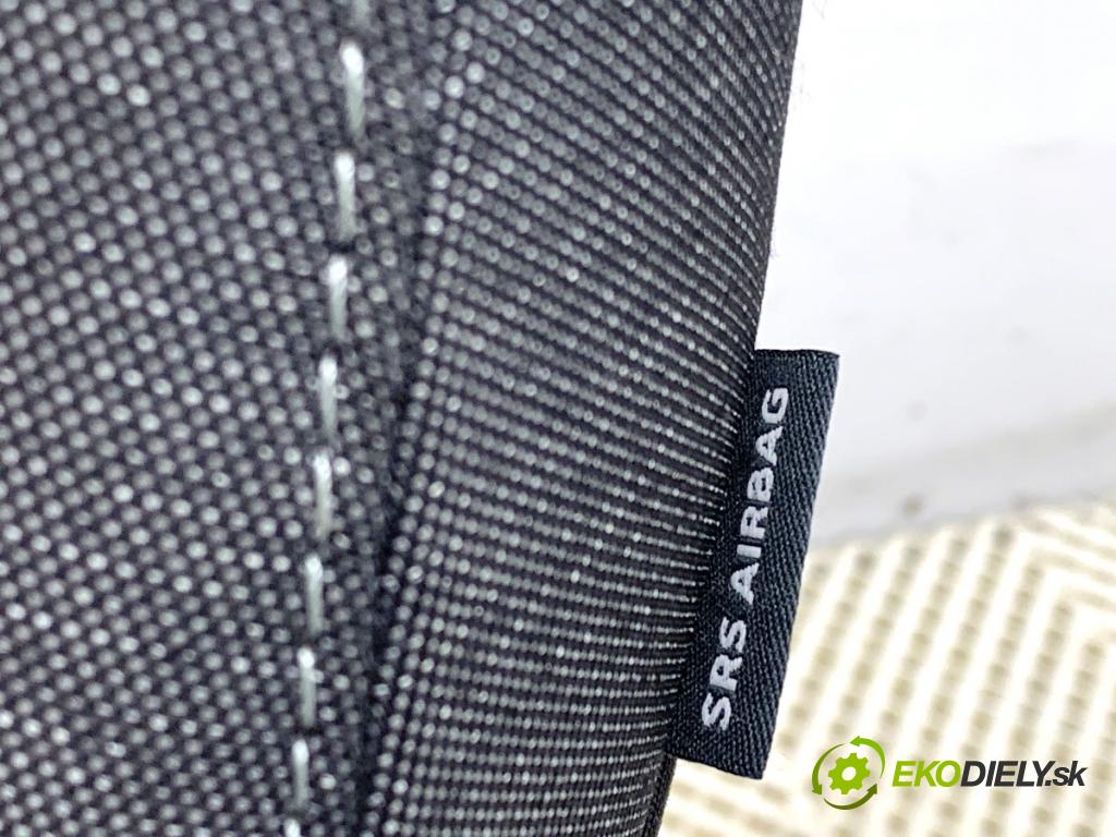 TOYOTA YARIS IV liftback 2022 92 kW 1.5 (MXPA11) 1490 Sedadlo pravy predný