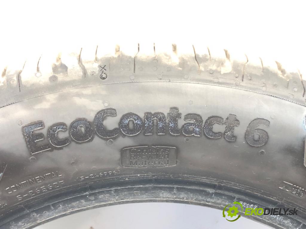 --- ---      PNEUMATIKA: 4X 205/55 18" CONTINENTAL