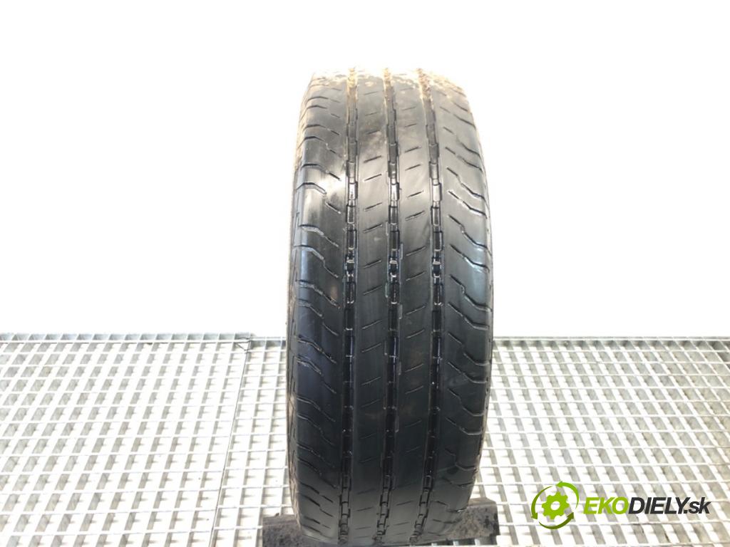 --- ---      PNEUMATIKA: VÍCENÁ SEZÓNA: 215/65 16