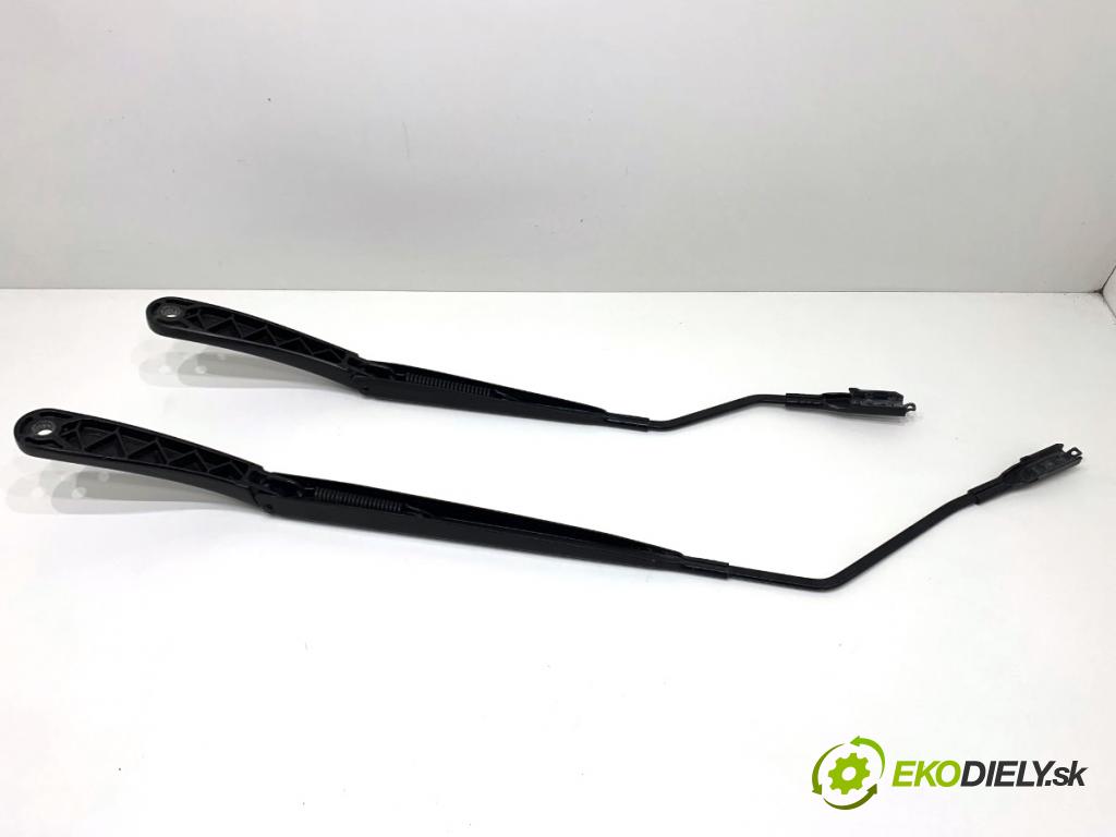 FORD TRANSIT COURIER nadwozie wielkoprzestrzenne (MPV) 2019 55 kW 1.5 TDCi 1499 Rameno stierače predný ET76-17526-AB