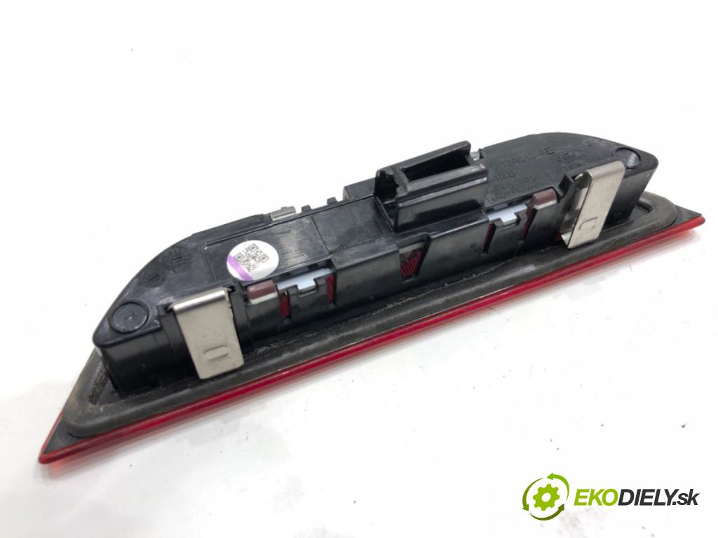 FORD TRANSIT COURIER nadwozie wielkoprzestrzenne (MPV) 2019 55 kW 1.5 TDCi 1499 Svetlo brzdových svetiel ET76-13A613-AE