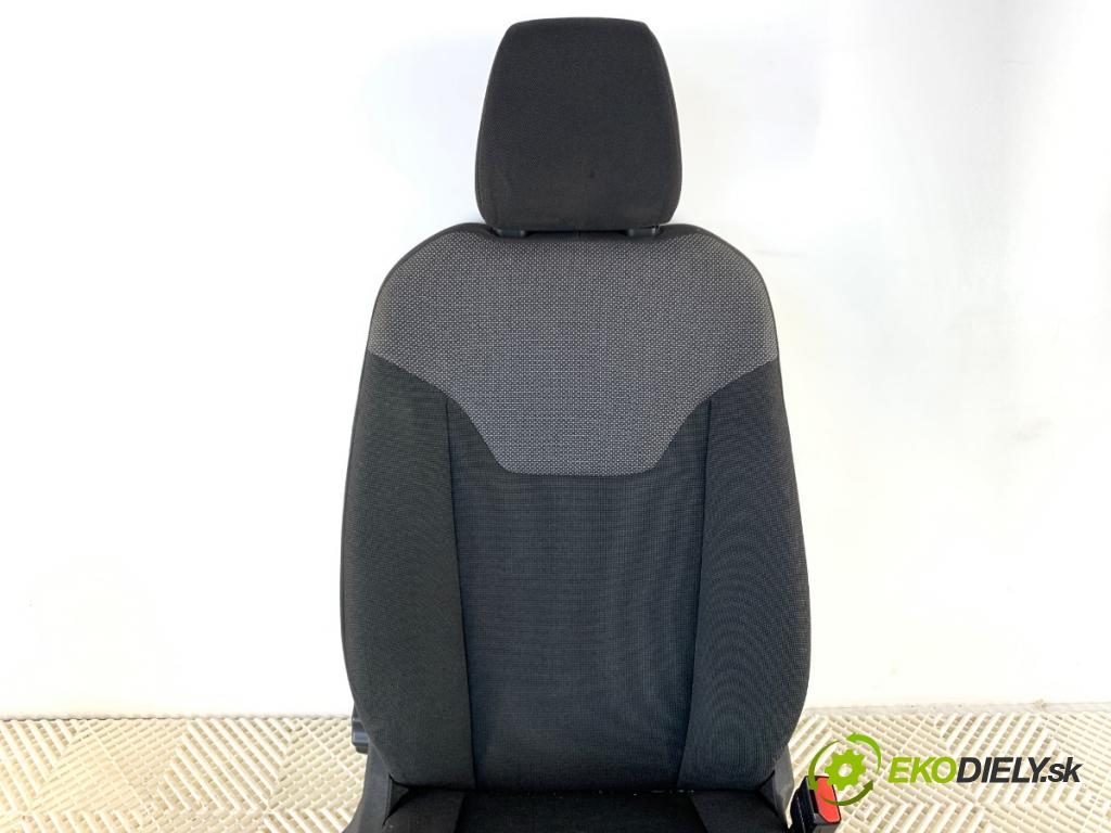FORD TRANSIT COURIER nadwozie wielkoprzestrzenne (MPV) 2019 55 kW 1.5 TDCi 1499 Sedadlo pravy predný