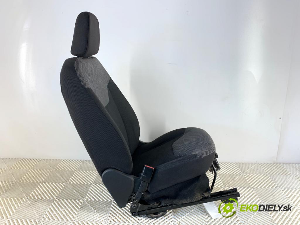 FORD TRANSIT COURIER nadwozie wielkoprzestrzenne (MPV) 2019 55 kW 1.5 TDCi 1499 Sedadlo ľavy predný