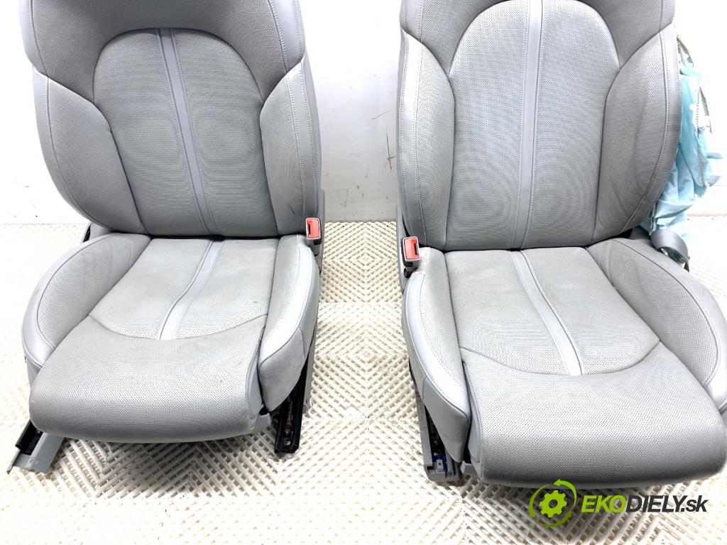 AUDI A8 D4 sedan 2015 368 kW 6.3 W12 quattro 6299 Sedadlá, sedačky Sedadlo bočné