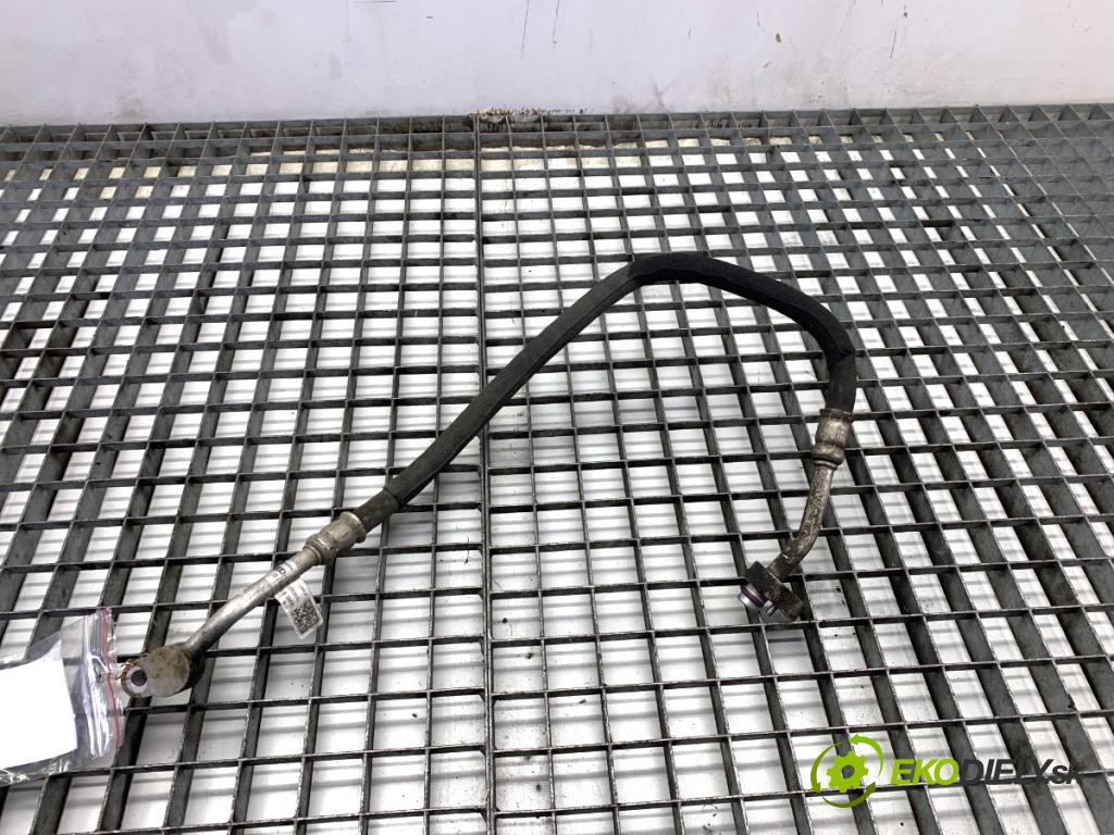 AUDI A4 B9 Kombi 2018 140 kW 2.0 TDI quattro 1968 rúrka klimatizácie 8W0816721B (Rúrka klimatizácie)